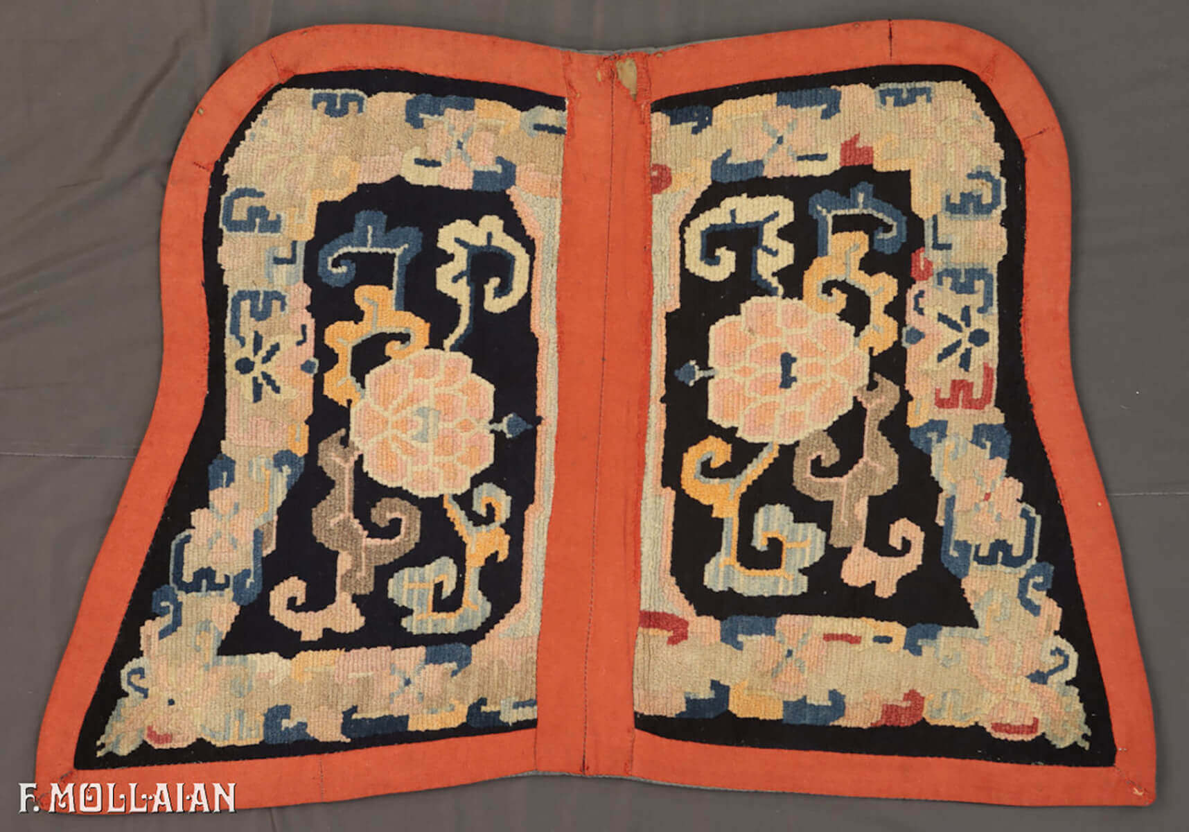 قالی آنتیک فرش تبت کد:۹۳۱۲۴۵۷۰